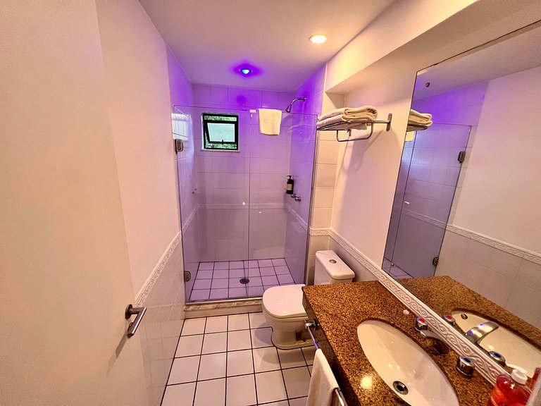 Flat in Downtown / Batel / Street 24 horas - 240