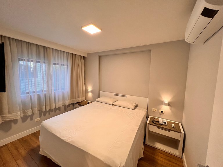 Flat in Downtown / Batel / Street 24 horas - 240