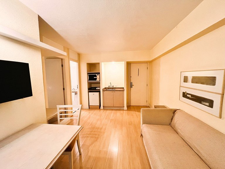 Flat in Downtown / Batel / Street 24 horas - 240