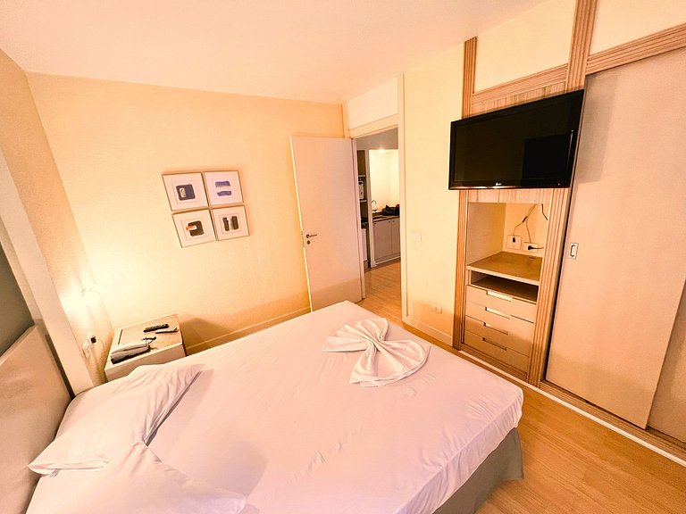 Flat in Downtown / Batel / Street 24 horas - 240