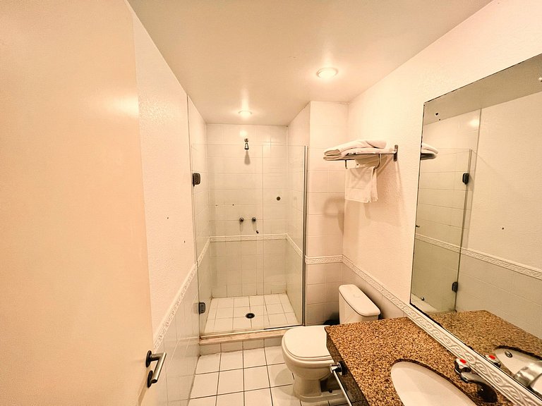 Flat in Downtown / Batel / Street 24 horas - 240