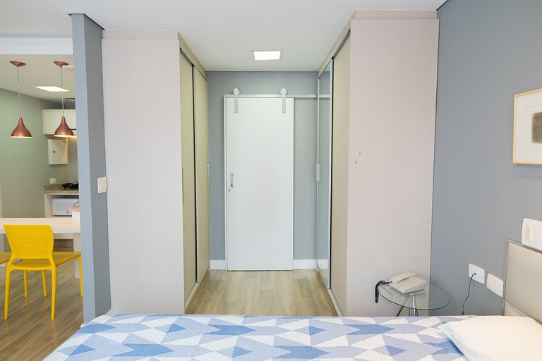 Lindo apartamento Centro/Batel/Rua 24 Horas - 1460