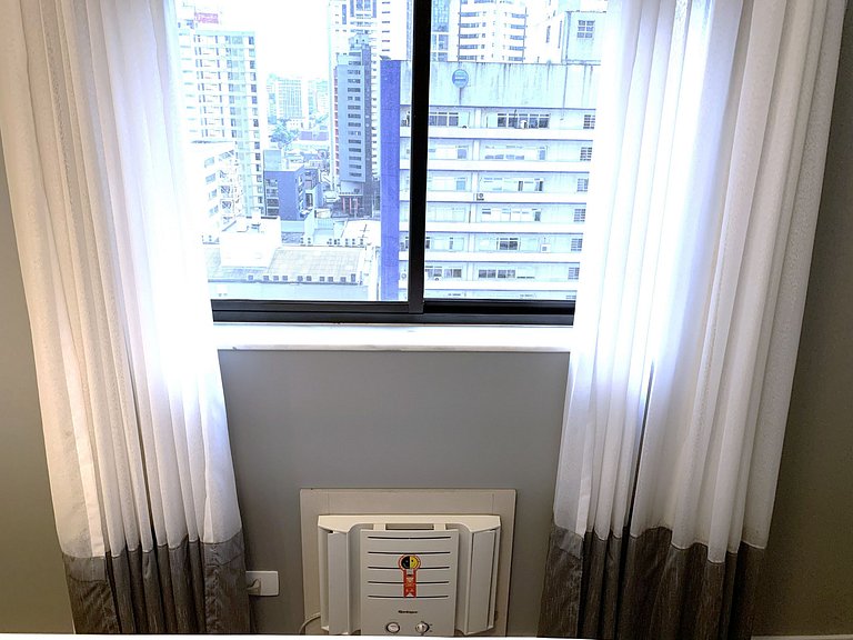 Lindo apartamento Centro/Batel/Rua 24 Horas - 1460