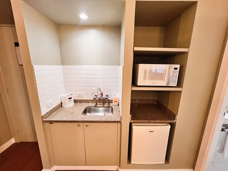 Fantastic Flat/ Downtown/ 24 Hours Street