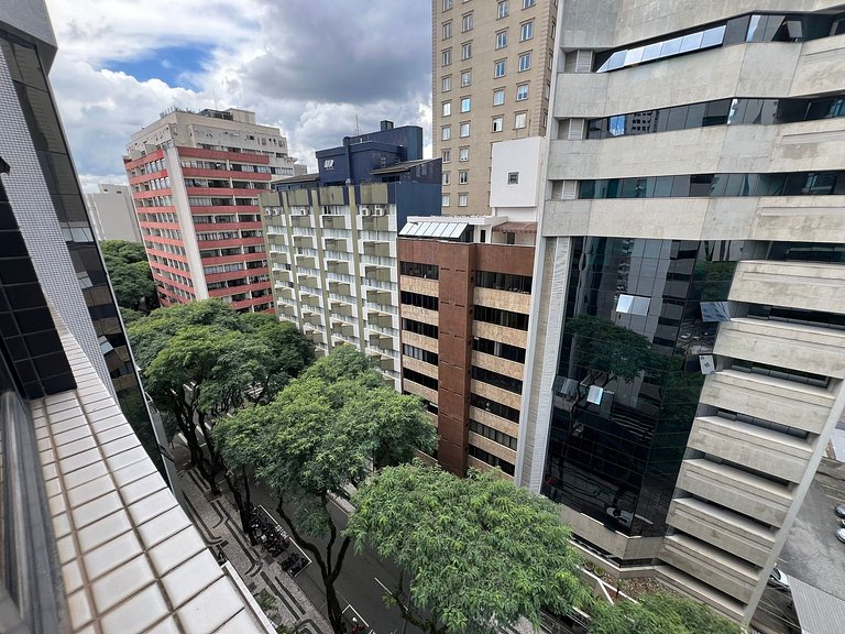 Flat Centro / Batel / Rua 24 horas - 1010