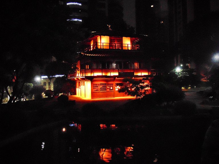 Modern apartment at Batel/Japan Square - HSB 767