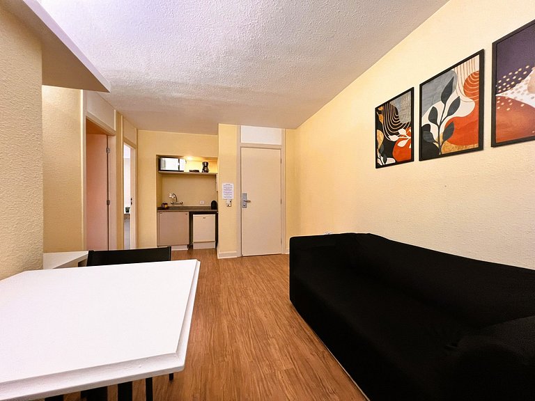 Flat Downtown / Batel / 24 Hour Street - 1010