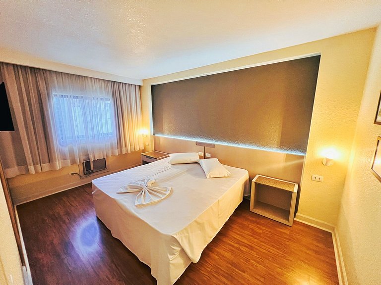 Flat Downtown / Batel / 24 Hour Street - 1010