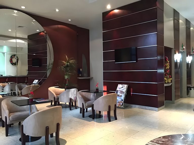 Lindo apartamento Centro/Batel/Rua 24 Horas - 1460