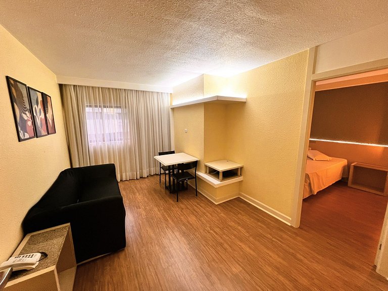 Flat Downtown / Batel / 24 Hour Street - 1010