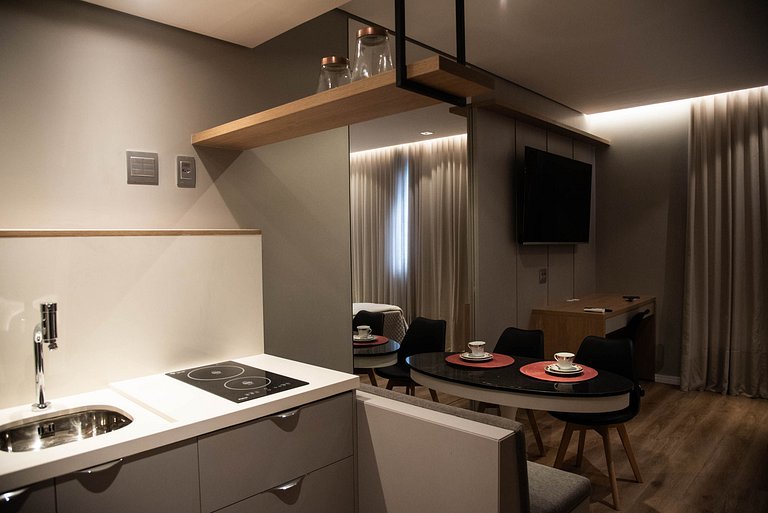 Modern apartment at Batel/Japan Square - HSB 767