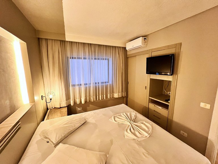 Flat Centro/Rua 24h — Batel 10 min. by foot