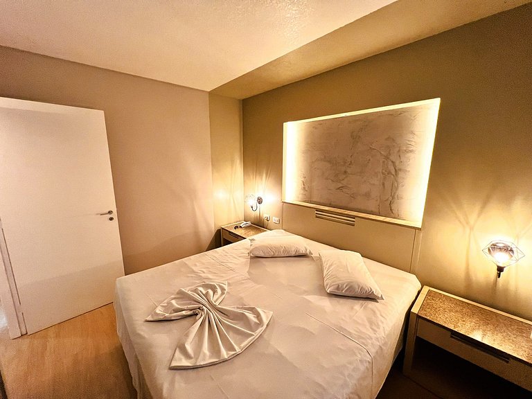 Flat Centro/Rua 24h - Batel 10 min. a pé - 430