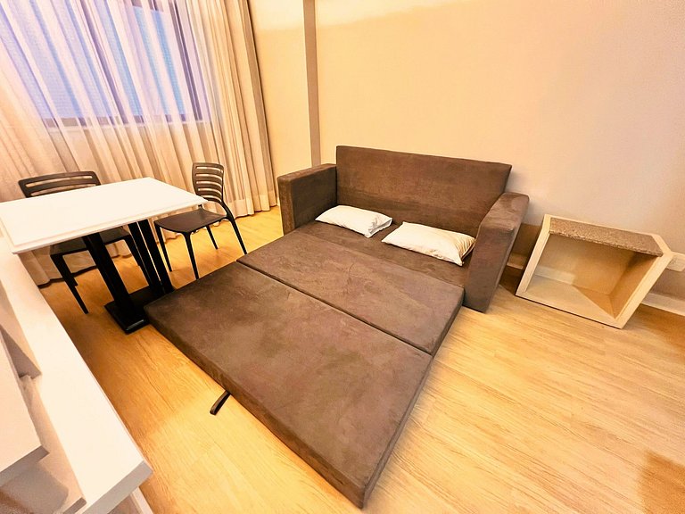 Flat Centro/Rua 24h - Batel 10 min. a pé - 430