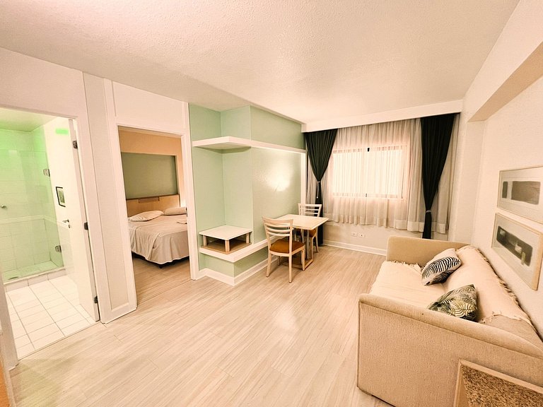 Flat Downtown / Batel / 24 Hour Street - 930