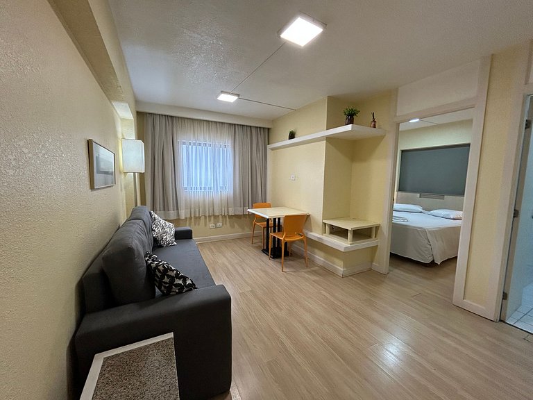 Flat Centro/Rua 24h — Batel 10 min. by foot