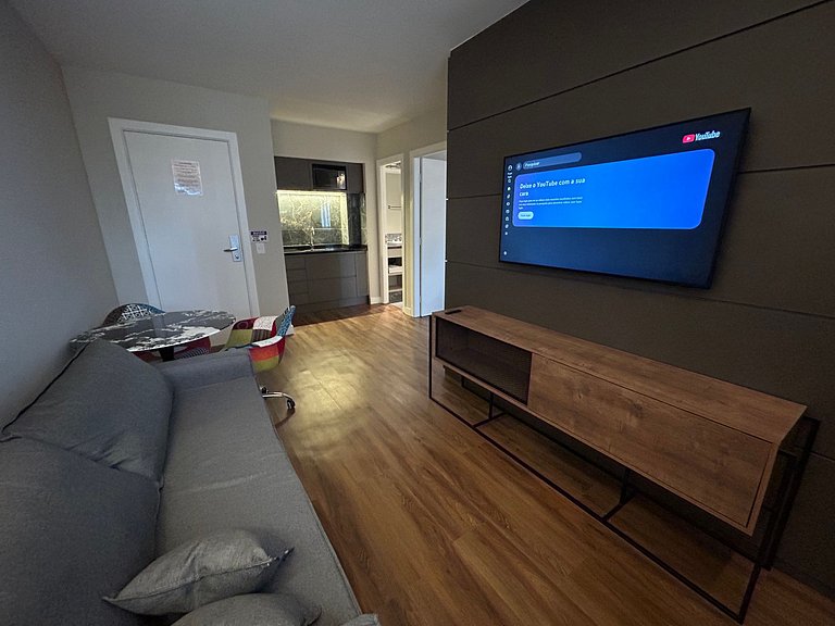 Luxurious Flat/ Downtown/ 24 Hours Street